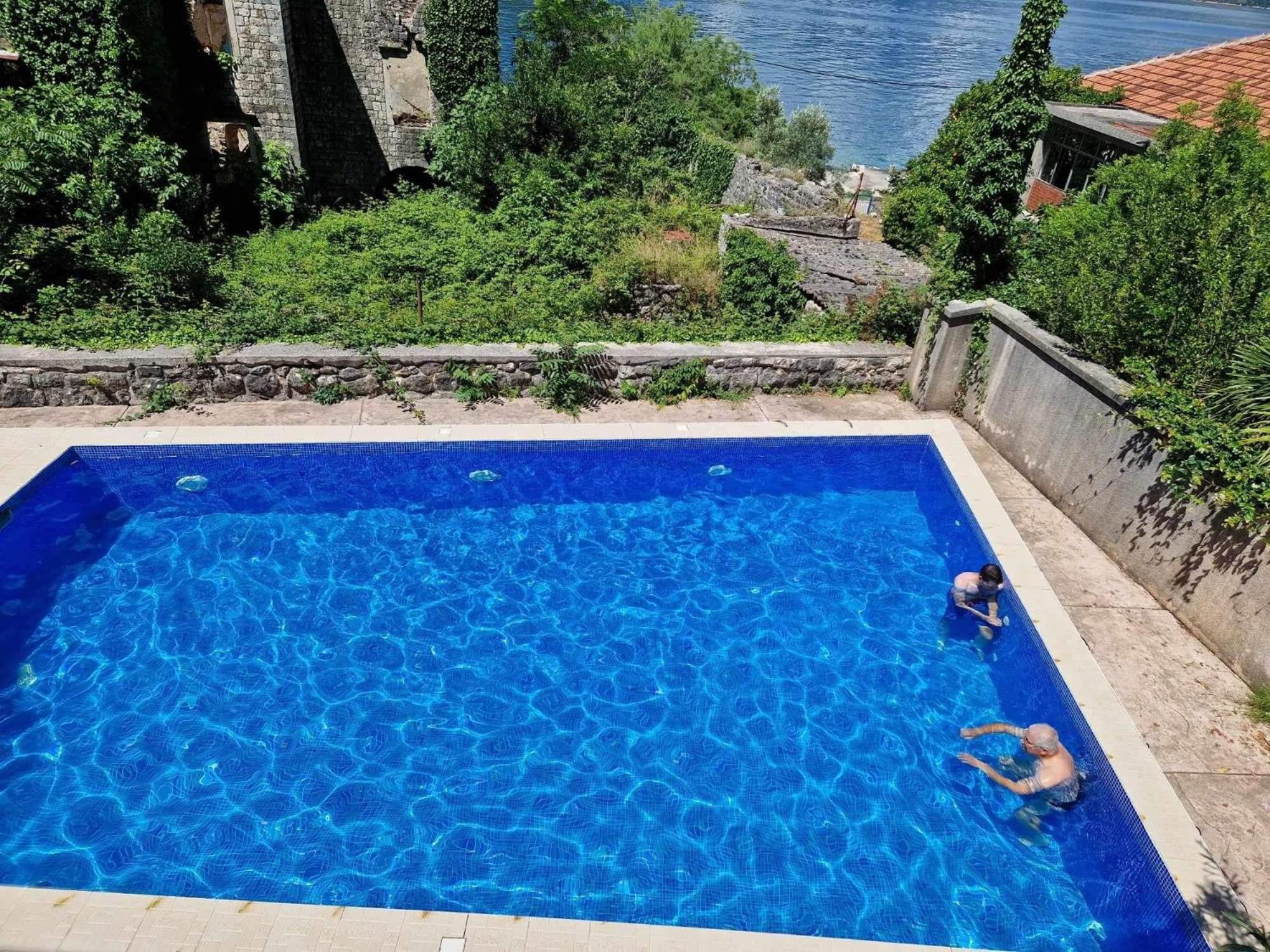 Apartment With Swimmingpool, Seaview And Large Terrace, 1St Floor, Min 2 Persons ドブロタ エクステリア 写真